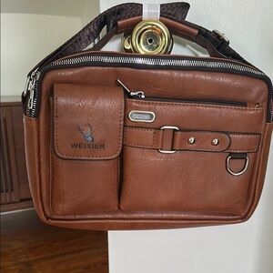 Brown Men’s Messenger Bag